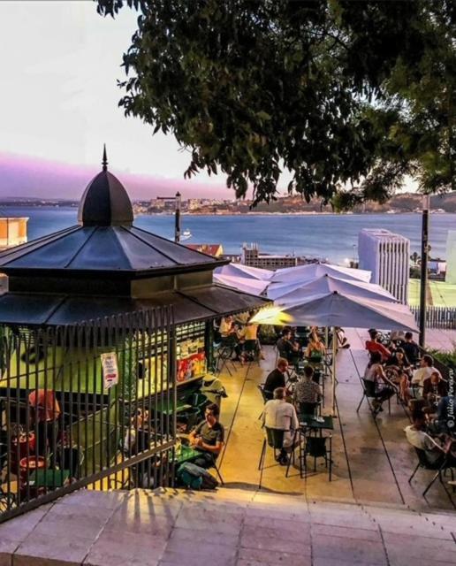 Apartamento Besthomestay- Lisbon- Garden, Pool & Garage