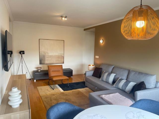 Apartamento Besthomestay- Lisbon- Garden, Pool & Garage *